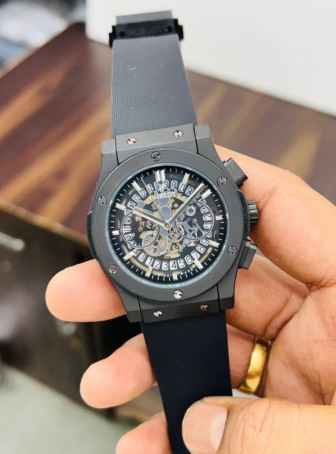 Hublot Big Bang https://watchstoreindia.com/Shop/hublot-big-bang/