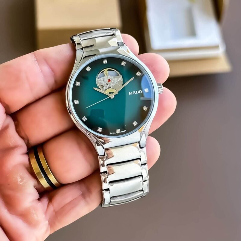 Women Rado Jubile Silver with Green https://watchstoreindia.com/