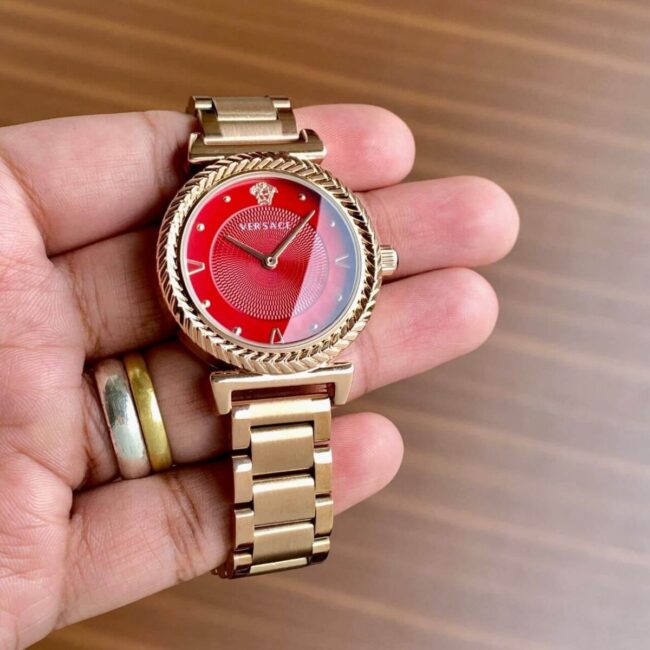 versace watch for women Red https://watchstoreindia.com/Shop/versace-watch-for-women-34mm/