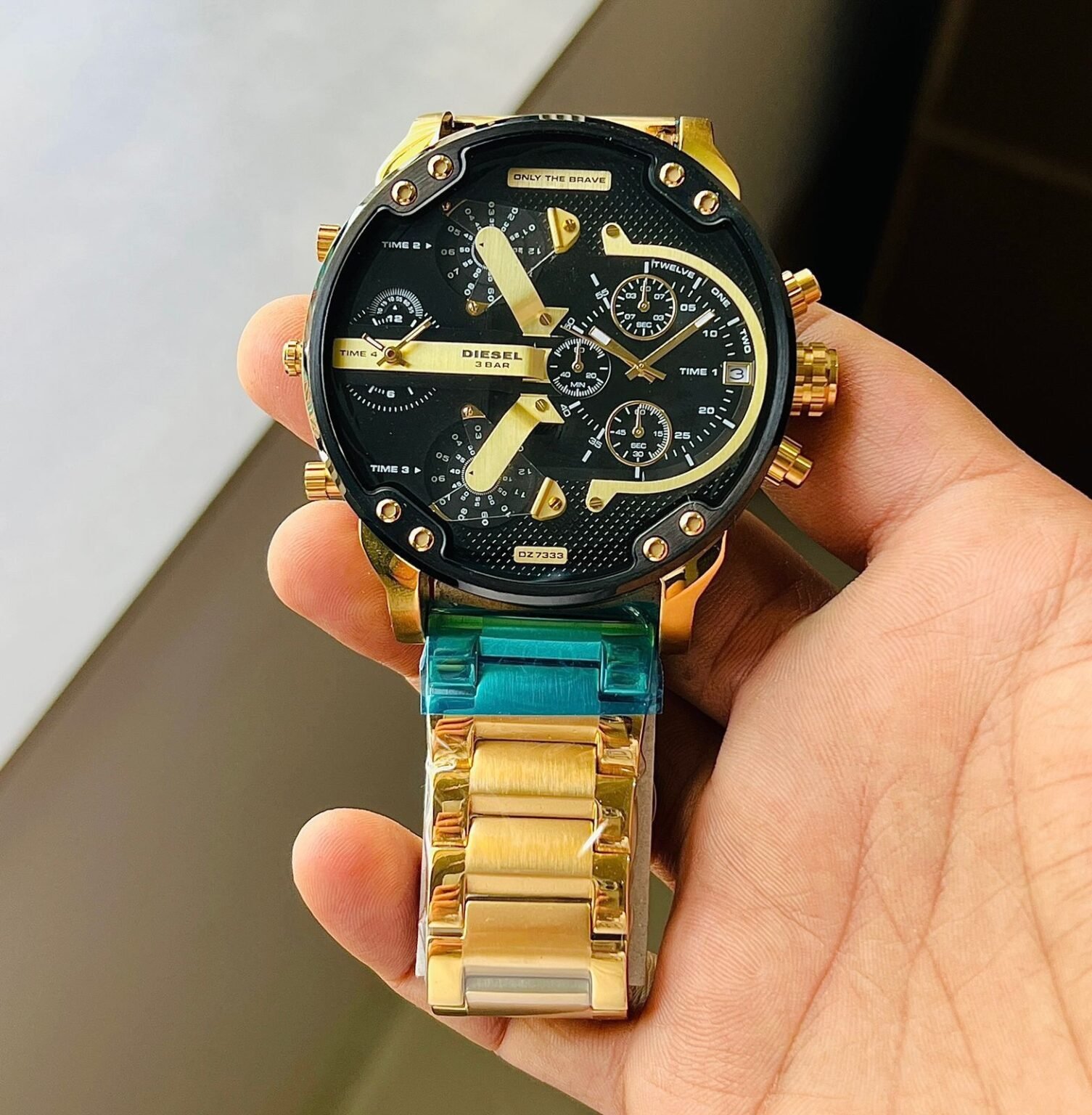 60ae7288 e4f4 46bf 8aba db9749d737ca https://watchstoreindia.com/Shop/diesel-dz7331/