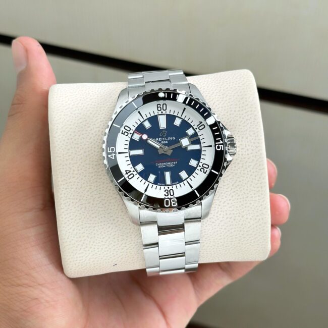 8ed67062 dc12 427f 9316 4b66bc501b2b scaled https://watchstoreindia.com/Shop/breitiling-superocean-44-collection/