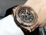 85532ea5 f727 449a 961f 010ad0748a18 https://watchstoreindia.com/Shop/hublot-big-bang-unico-magic-gold/