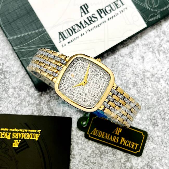 Audemars Piguet Diamond 1 https://watchstoreindia.com/Shop/audemars-piguet-diamond/