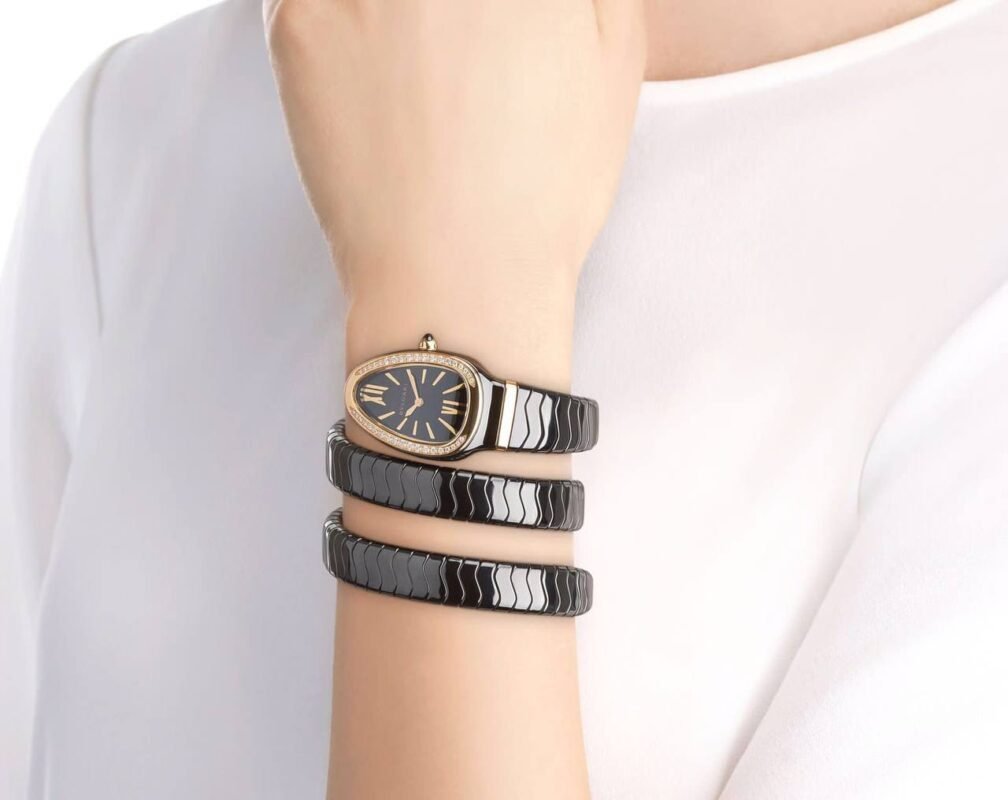 IMG 20240402 181612 487 https://watchstoreindia.com/Shop/bvlgari-serpenti-spiga-darkblack/