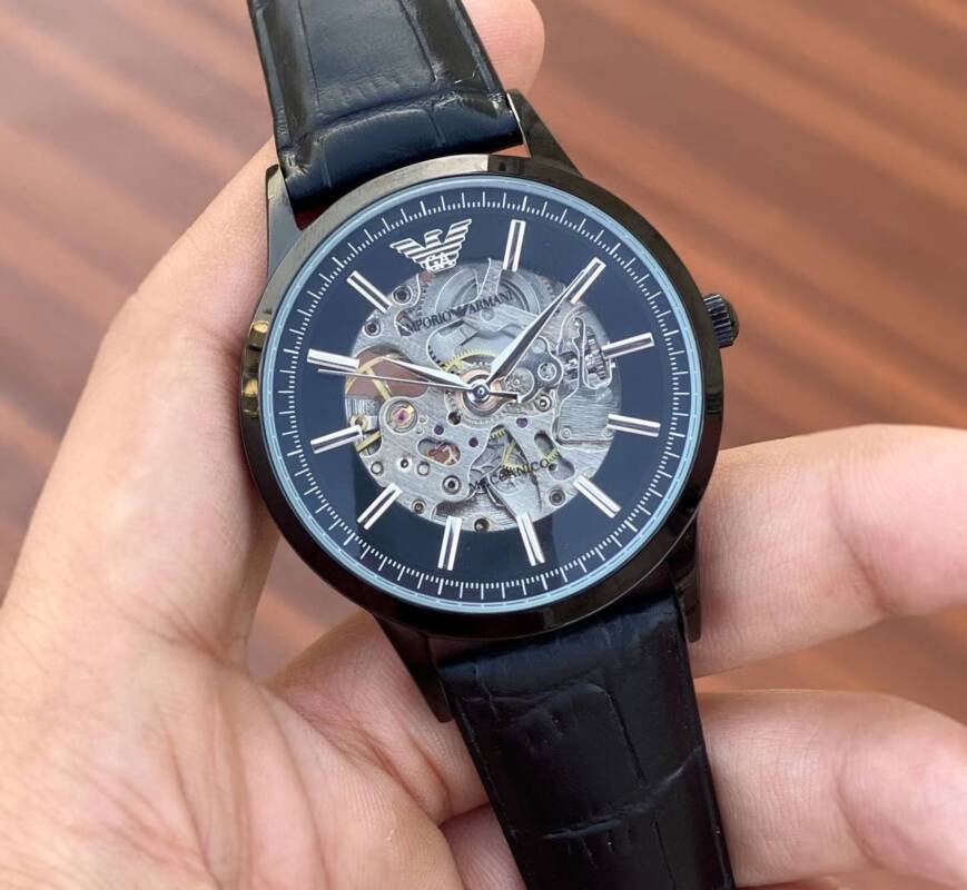 IMG 20240408 224239 149 https://watchstoreindia.com/Shop/emporio-armani-brilliant-build/