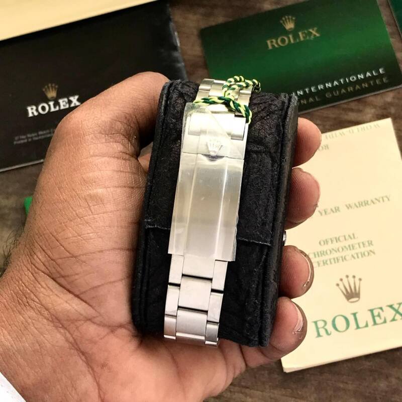 IMG 20240429 192814 351 https://watchstoreindia.com/Shop/rolex-submariner-silver-black/