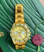 IMG 20240429 215402 327 https://watchstoreindia.com/Shop/rolex-daytona-gold-green/