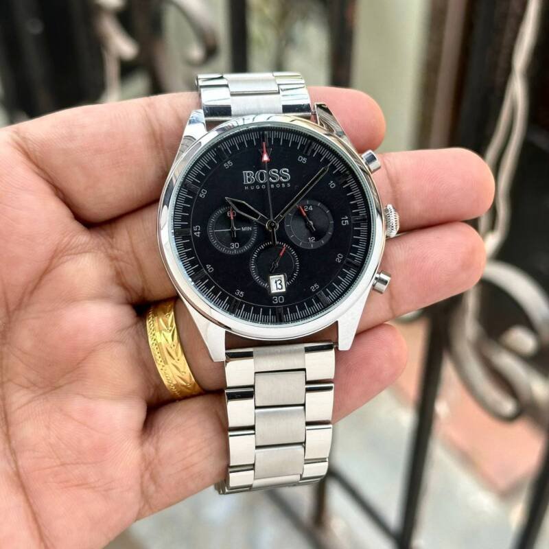 IMG 20240508 191524 083 https://watchstoreindia.com/Shop/hugoboss-pioneer-1513712/