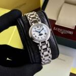 IMG 20240602 202745 247 https://watchstoreindia.com/Shop/longines-primaluna/