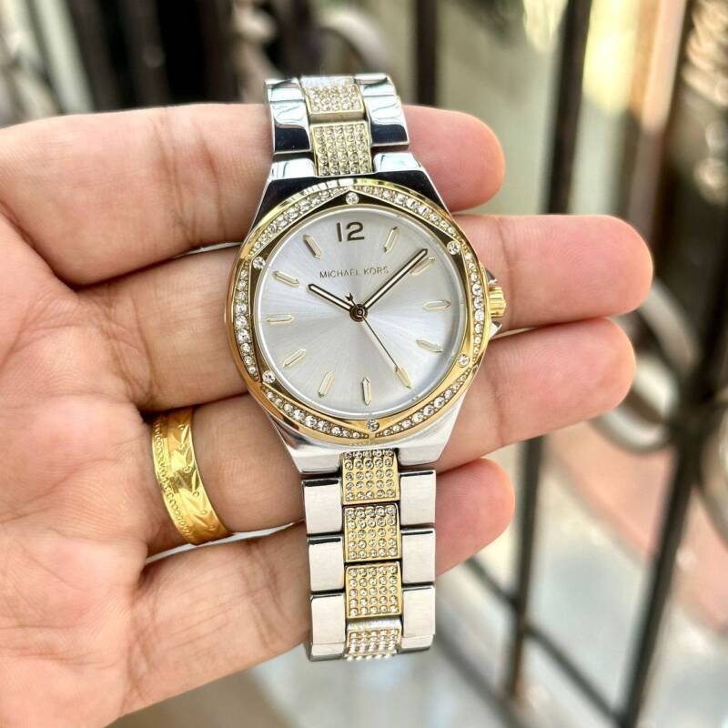 IMG 20240607 143319 428 https://watchstoreindia.com/Shop/michael-kors-lennox-mk7361/