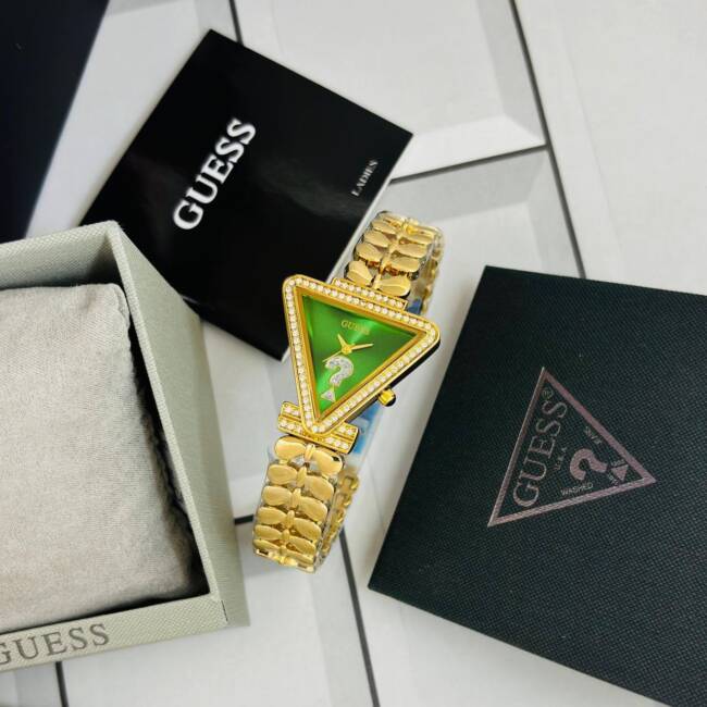 IMG 20240619 151236 422 https://watchstoreindia.com/Shop/guess-triangle-fame-2/