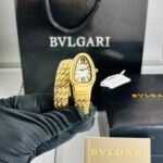 00595963 4d00 44de a223 5d2801c3fac0 https://watchstoreindia.com/Shop/bvlgari-serpenti-tubogas-103250/