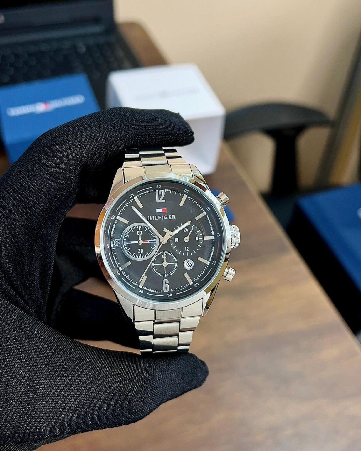 00977333 bf0b 4383 9835 b7efff9e4762 https://watchstoreindia.com/Shop/tommy-hilfiger-silver/