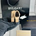 984afe12 6943 4d79 b6cb 2418b281e48b https://watchstoreindia.com/Shop/bvlgari-serpenti-tubogas-103250/