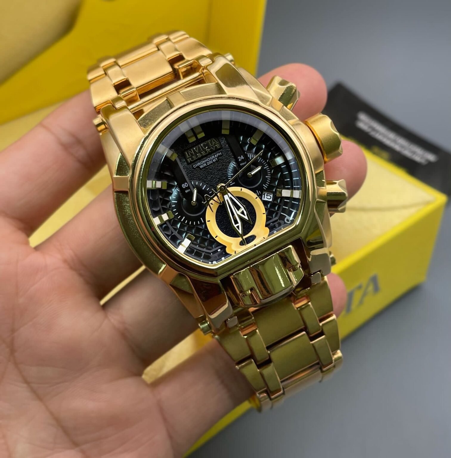 f8705732 2459 4986 8d78 a25a3ce235bb https://watchstoreindia.com/Shop/invicta-reserve-bolt-zeus-magnum-quartz/