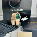 ff35207b a6f1 462e ae5a f2366b79c2e6 https://watchstoreindia.com/Shop/bvlgari-serpenti-tubogas-103250/