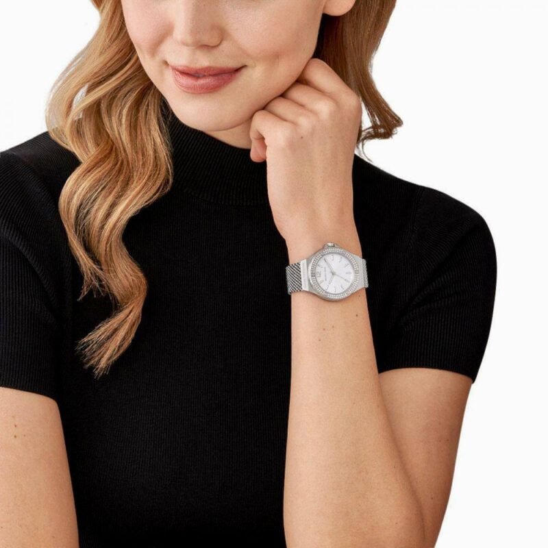 IMG 20240814 085530 878 https://watchstoreindia.com/Shop/michael-kors-lennox-bracelet-mk7337/