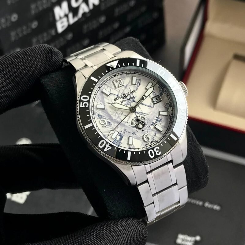 IMG 20240910 103209 482 https://watchstoreindia.com/Shop/montblanc-1858-iced-sea/