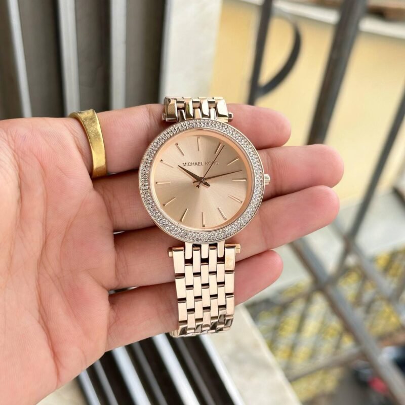 IMG 20240910 162828 676 https://watchstoreindia.com/Shop/michael-kors-slim-darci-mk3192/