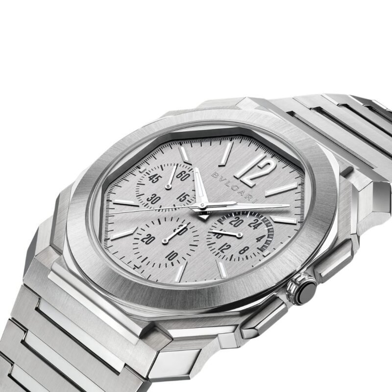 ab89e4a1 2a2d 4e2d aec1 0fc6561d4580 https://watchstoreindia.com/Shop/bvlgari-octo-finissimo-chronograph/