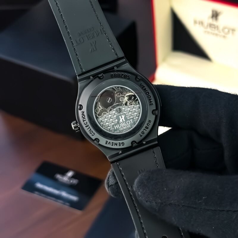 IMG 20241005 WA0125 https://watchstoreindia.com/Shop/hublot-automatic-fusion-black-green/