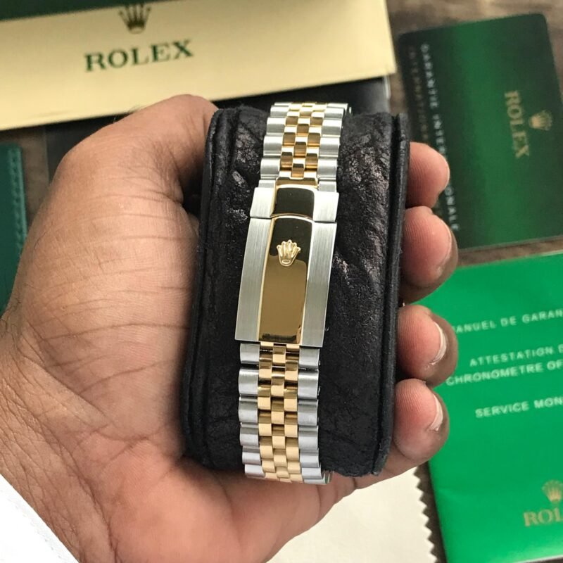 IMG 20241006 WA0029 scaled https://watchstoreindia.com/Shop/rolex-date-just-41-2/