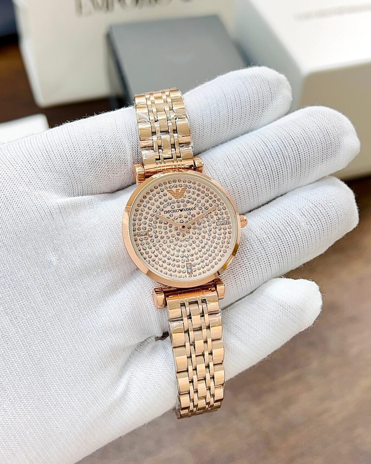 IMG 20241006 WA0087 scaled https://watchstoreindia.com/Shop/emporio-armani-analog-watch/