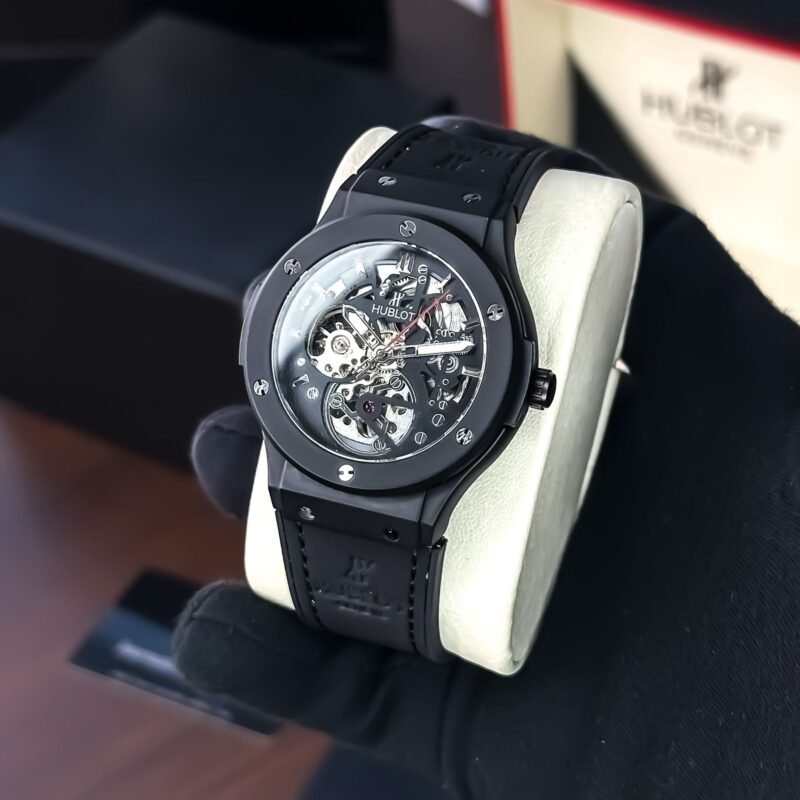 IMG 20241007 WA0017 https://watchstoreindia.com/Shop/hublot-automatic-fusion-black/