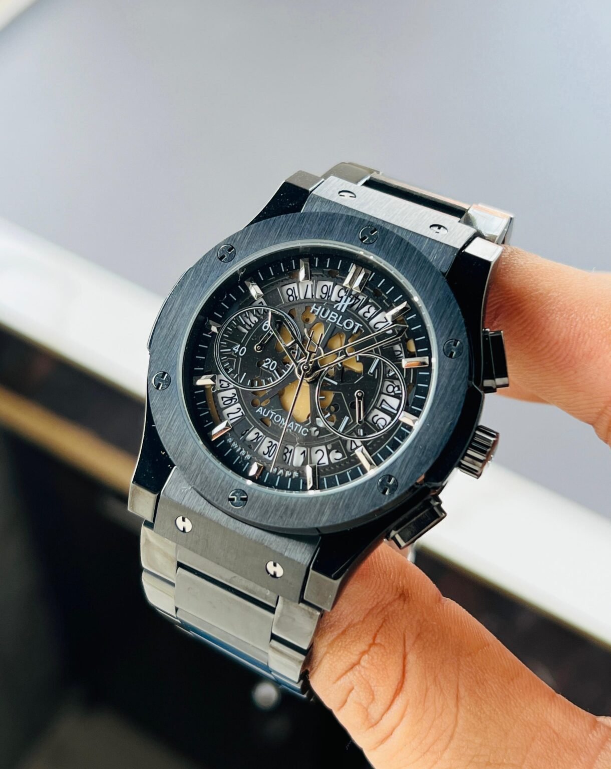 IMG 20241008 WA0016 scaled https://watchstoreindia.com/Shop/hublot-big-bang-5-hand-2/