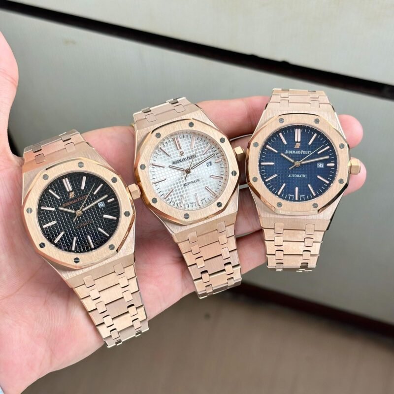 IMG 20241008 WA0052 1 https://watchstoreindia.com/Shop/audemars-piguet-royal-oak-2/