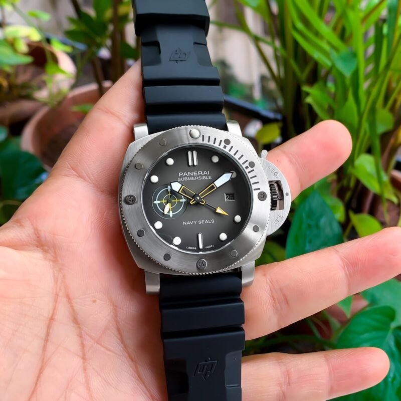 IMG 20241012 WA0016 https://watchstoreindia.com/Shop/luminor-panerai-submersible-navy-seals/