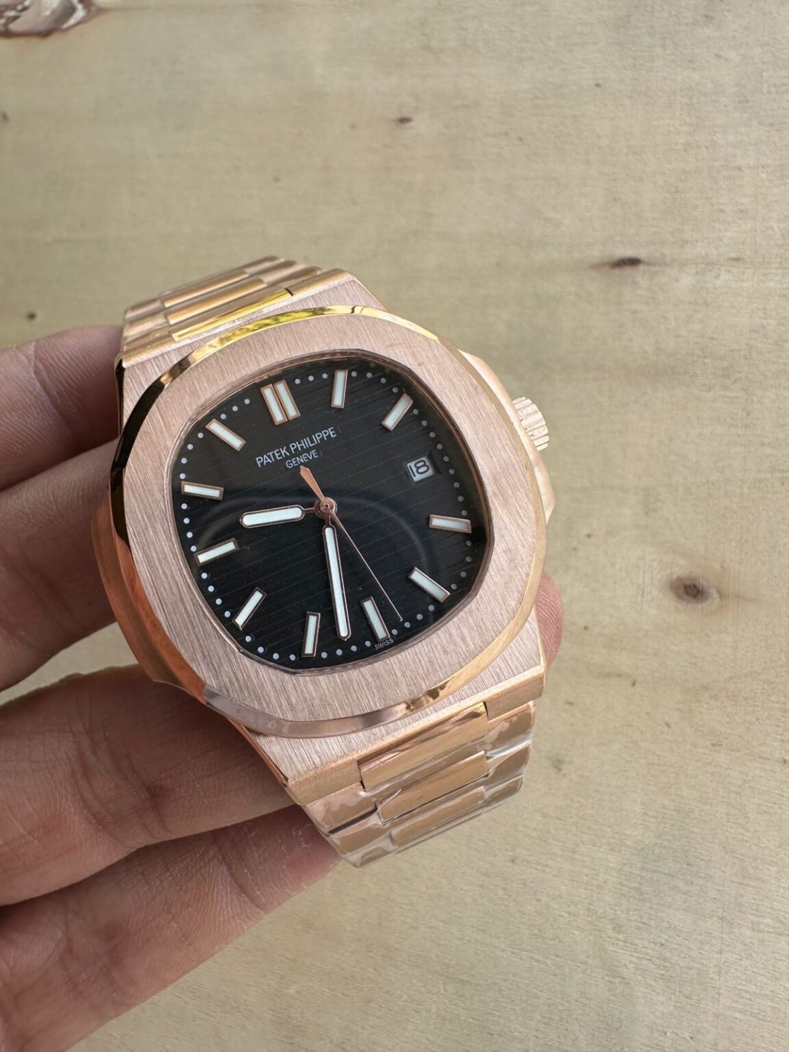 IMG 20241012 WA0023 https://watchstoreindia.com/Shop/patek-philippe-nautilus-exclusive/