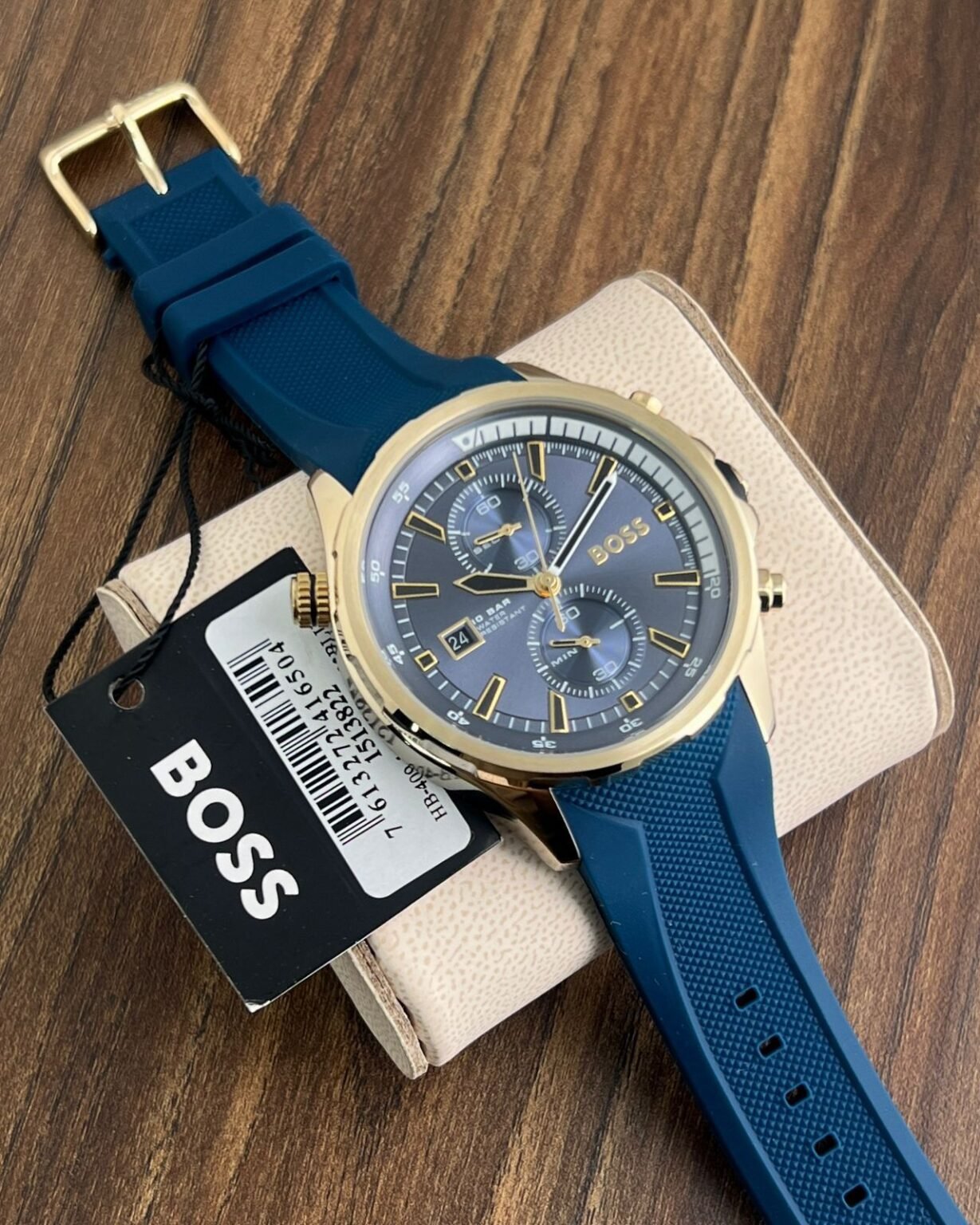 IMG 20241103 WA0027 https://watchstoreindia.com/Shop/hugo-boss-globftrotter-1513822/