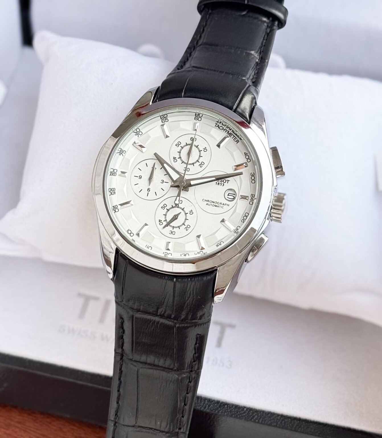 IMG 20241117 WA0067 https://watchstoreindia.com/Shop/tissot-1853-couturier/