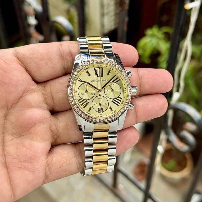 IMG 20241118 WA0038 scaled https://watchstoreindia.com/Shop/michael-kors-classic-lexington/