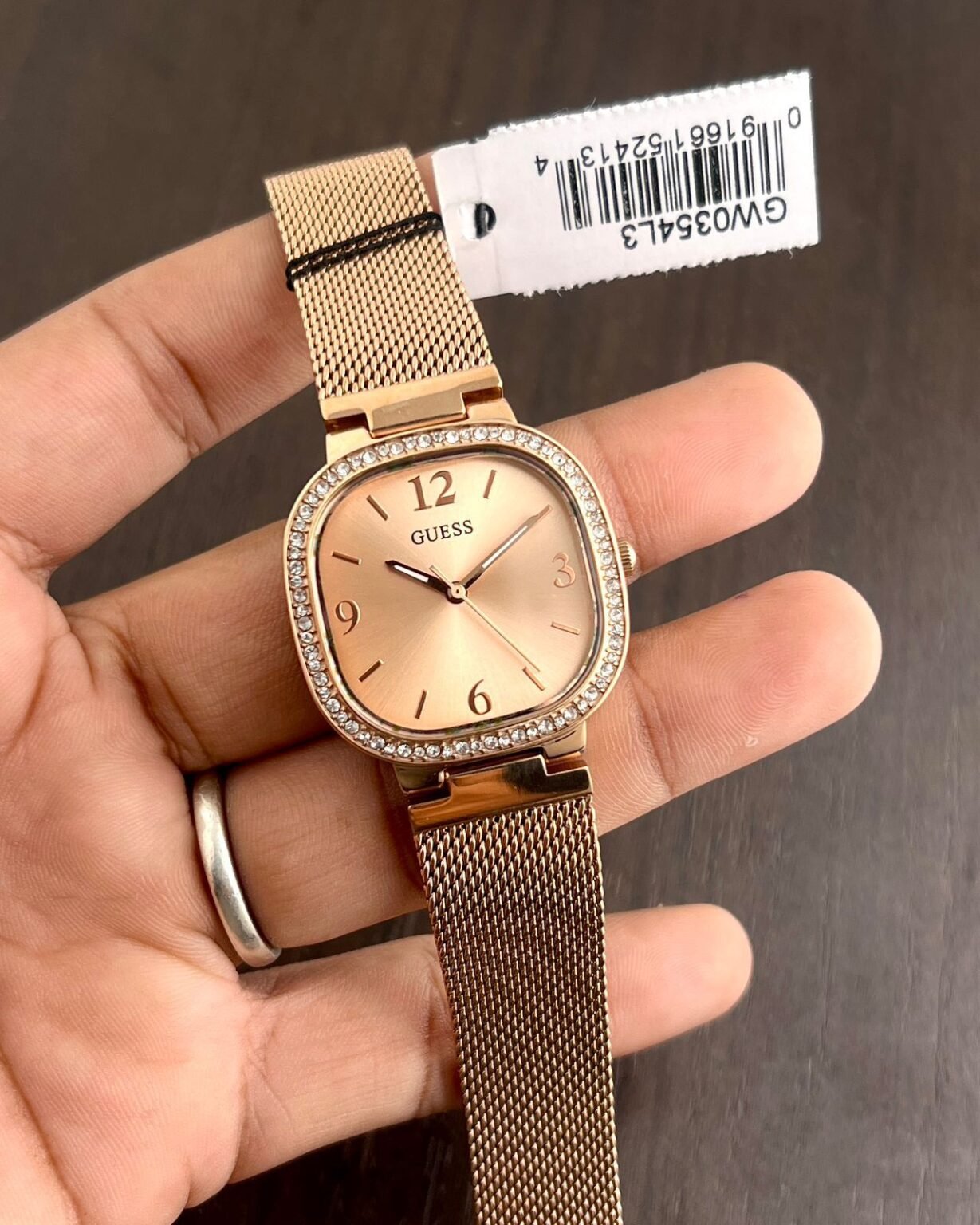 IMG 20241123 WA0026 https://watchstoreindia.com/Shop/guess-champagne-dail-analog-2/