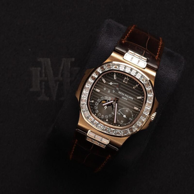 IMG 20241124 WA0130 https://watchstoreindia.com/Shop/patek-philippe-nautilus-diamond/