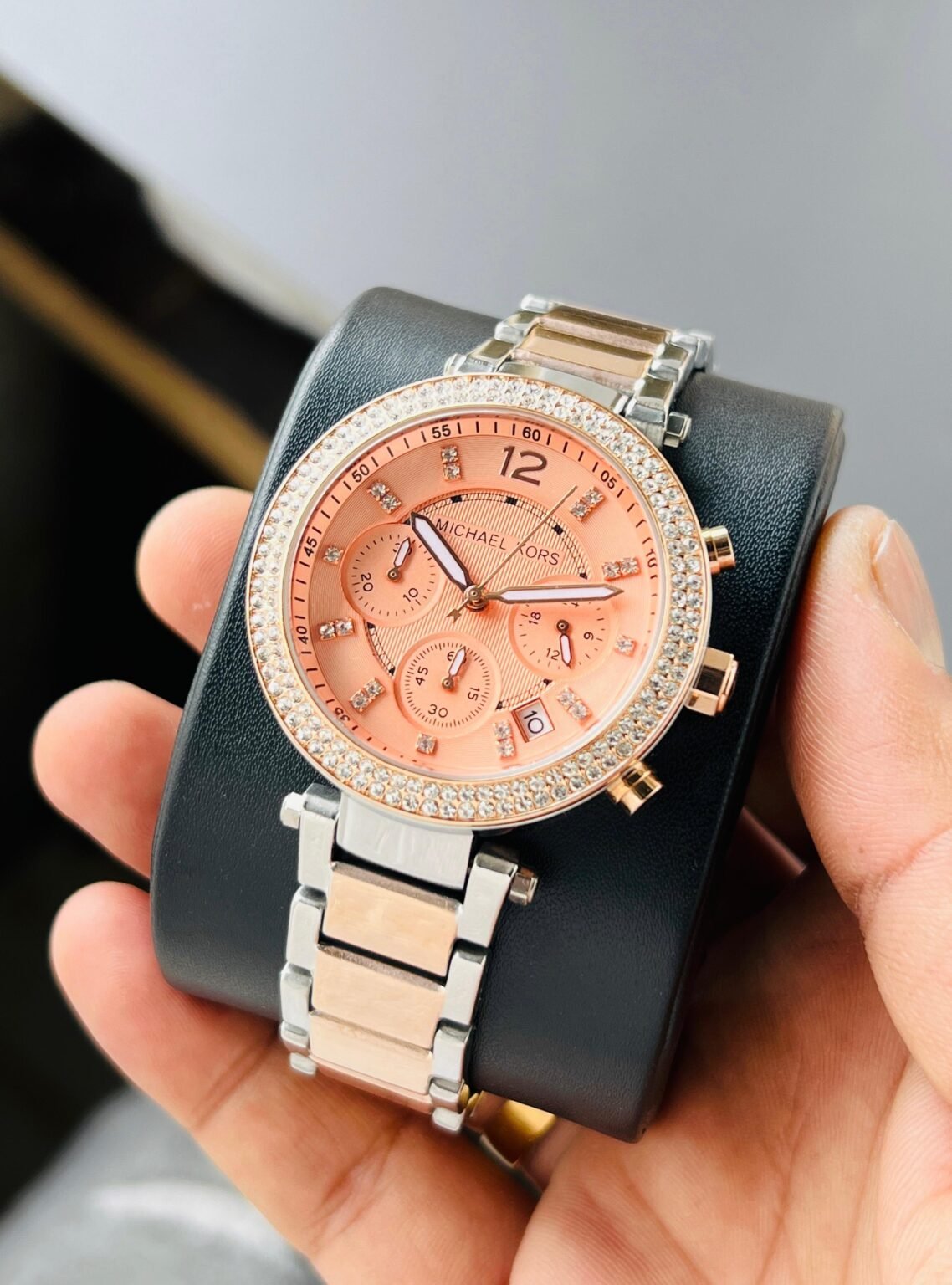 IMG 20241208 WA0050 scaled https://watchstoreindia.com/Shop/michael-kors-parker-rose-gold/