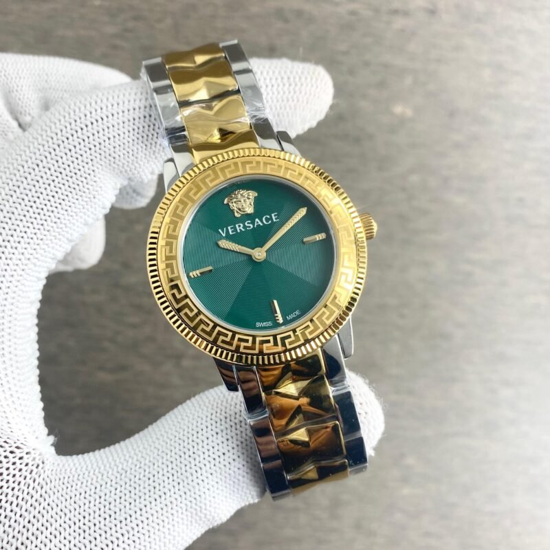 IMG 20241224 WA0068 scaled https://watchstoreindia.com/Shop/versace-exquisite-v-tribute-green/