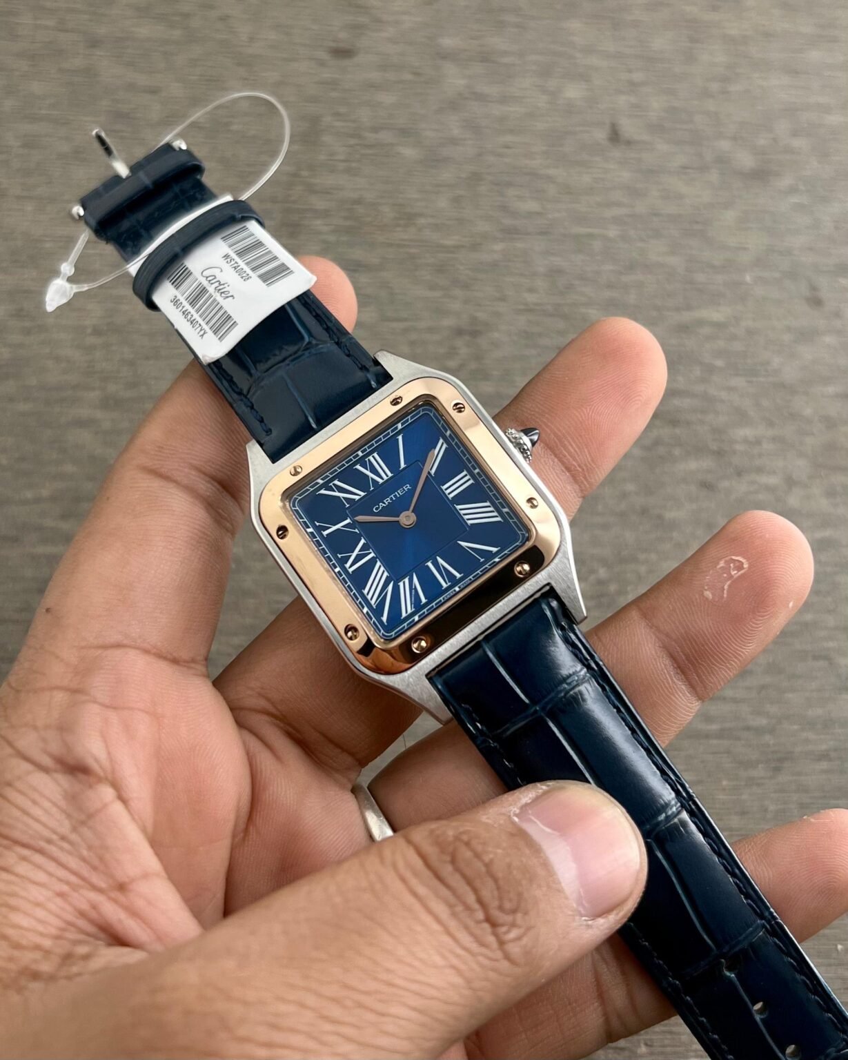 IMG 20241227 WA0007 https://watchstoreindia.com/Shop/cartier-santos-dumont-3/