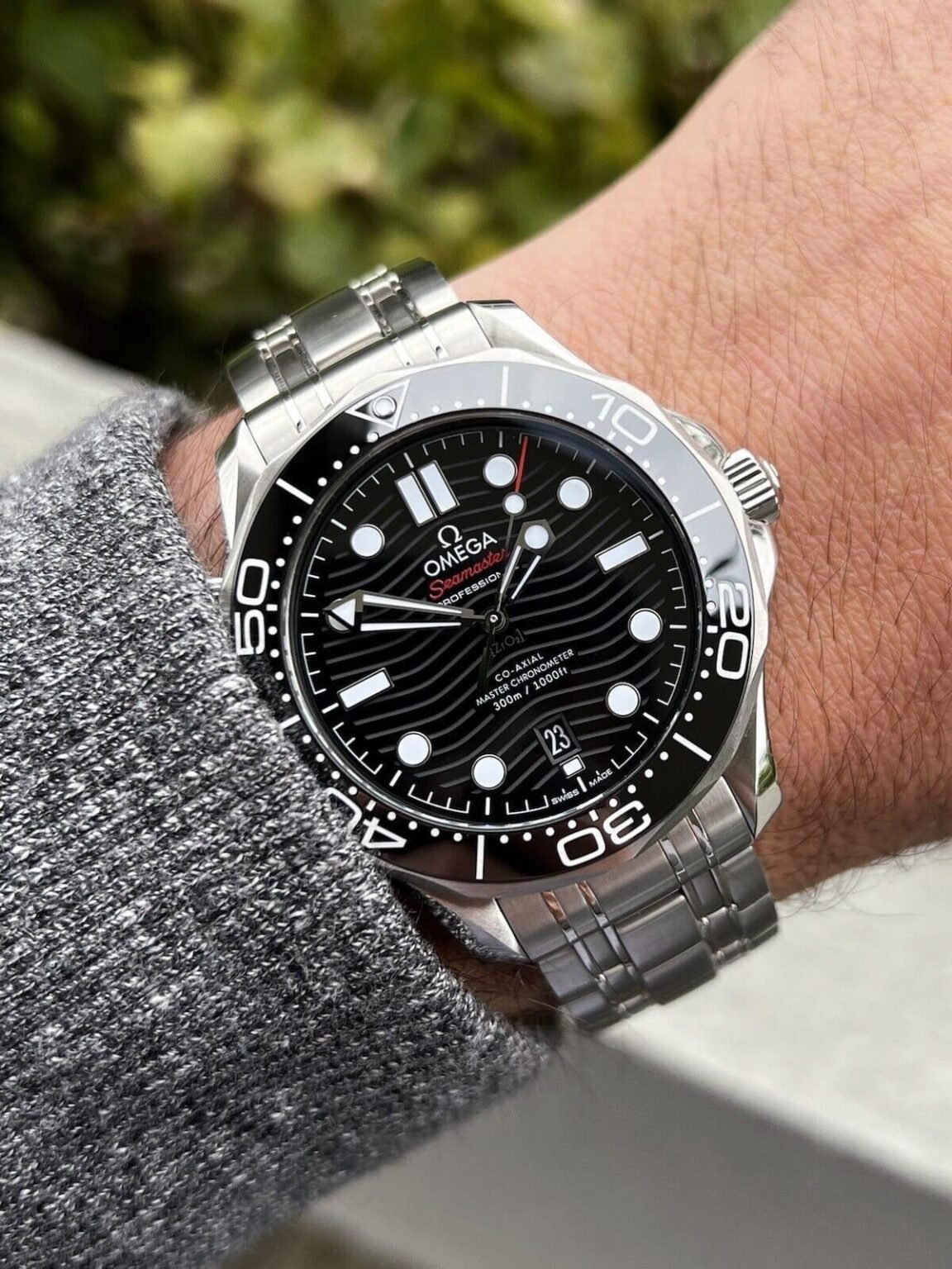 IMG 20241229 WA0050 https://watchstoreindia.com/Shop/omega-seamaster-diver-300m-4/