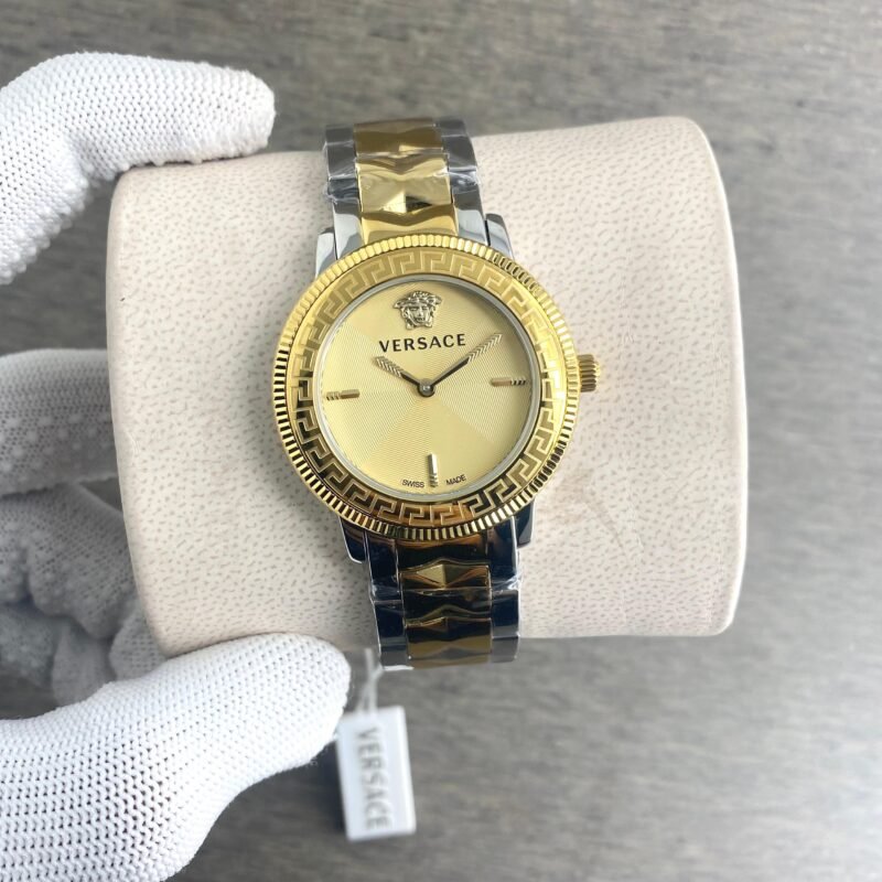 IMG 20250106 WA0067 scaled https://watchstoreindia.com/Shop/versace-exquisite-v-tribute-2/