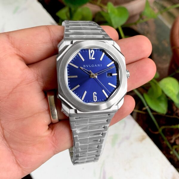 4cdd556c f0d3 44d9 a48e 5020117154c4 https://watchstoreindia.com/first-copy-watches-in-bangalore/