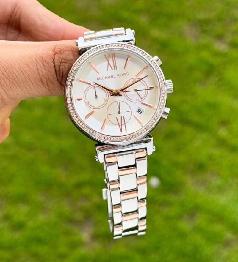 IMG 20250205 WA0026 https://watchstoreindia.com/Shop/michael-kors-sofie-2/