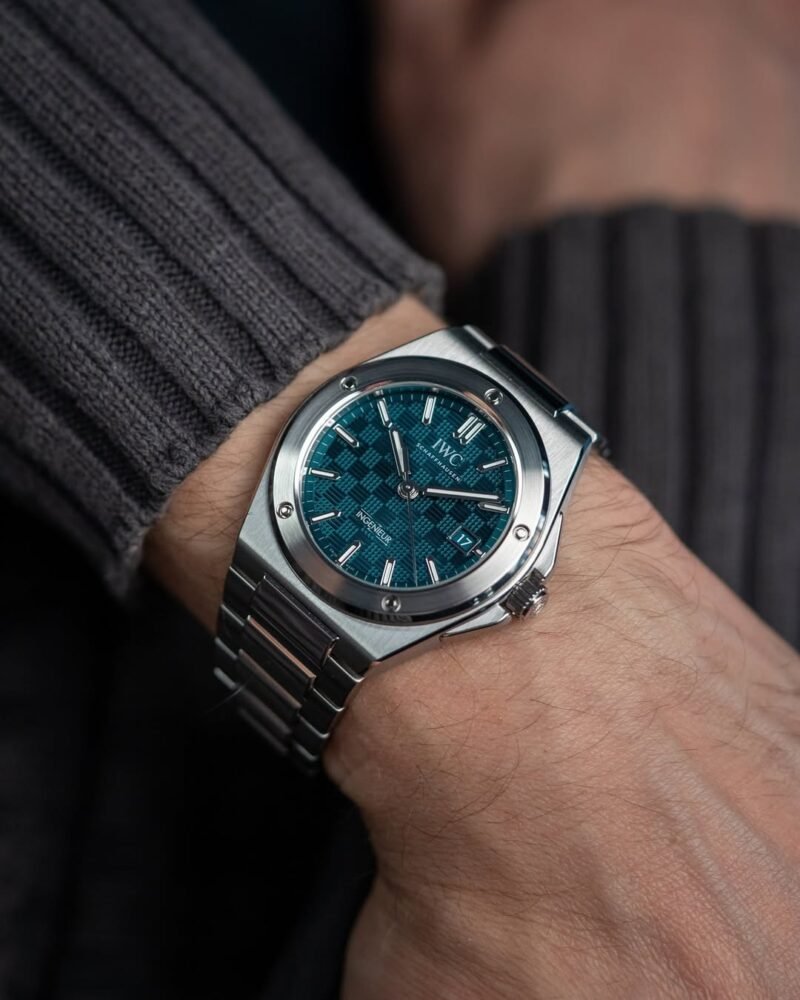 IMG 20250206 WA0038 https://watchstoreindia.com/Shop/iwc-schaffhausen-ingenieur-automatic-40-iw328903/