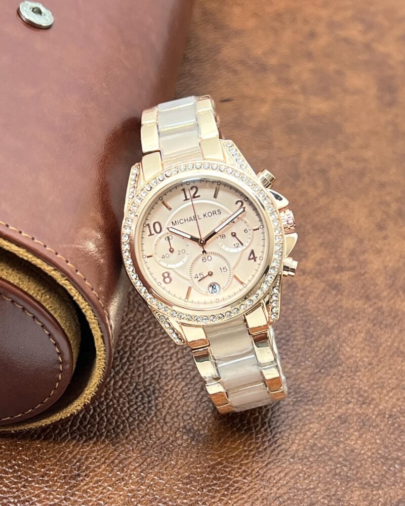 IMG 20250207 WA0024 scaled https://watchstoreindia.com/Shop/michael-kors-blair-ceramic-chronograph/