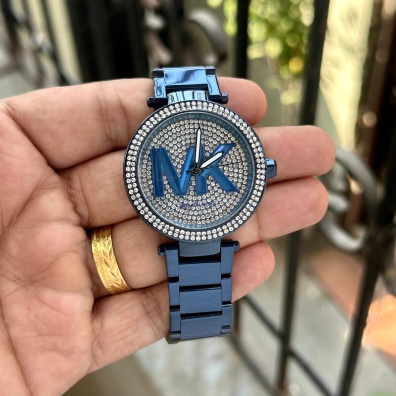 IMG 20250209 WA0001 scaled https://watchstoreindia.com/Shop/michael-kors-premium-parker-2/