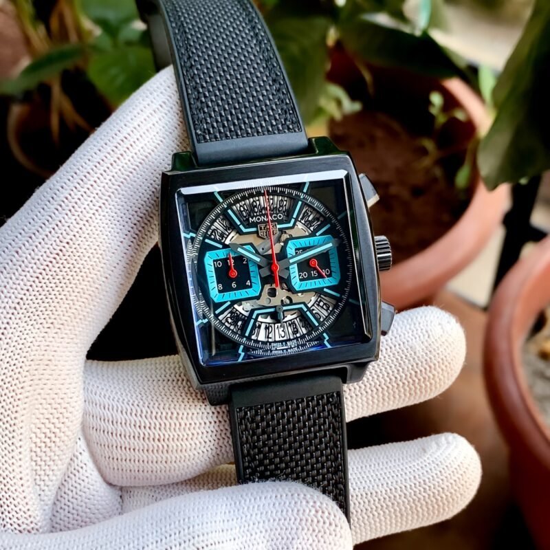 IMG 20250209 WA0143 https://watchstoreindia.com/Shop/tag-heuer-monaco-chronograph-racing-heart/