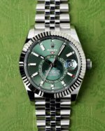 ROLEX SKY-DWELLER GREEN AUTOMATIC - Image 2