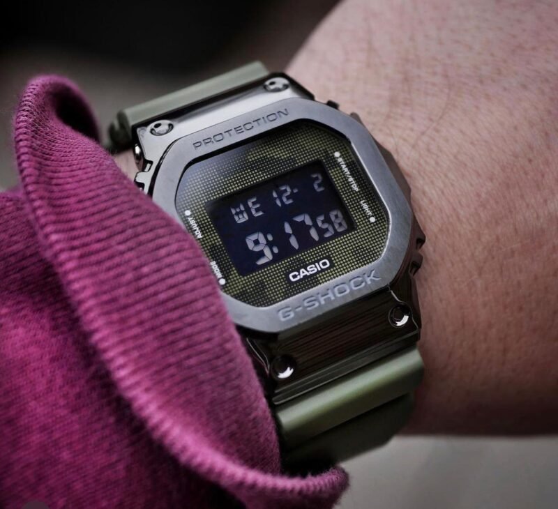 1000022976 https://watchstoreindia.com/Shop/g-shock-ze01-mens-watch/